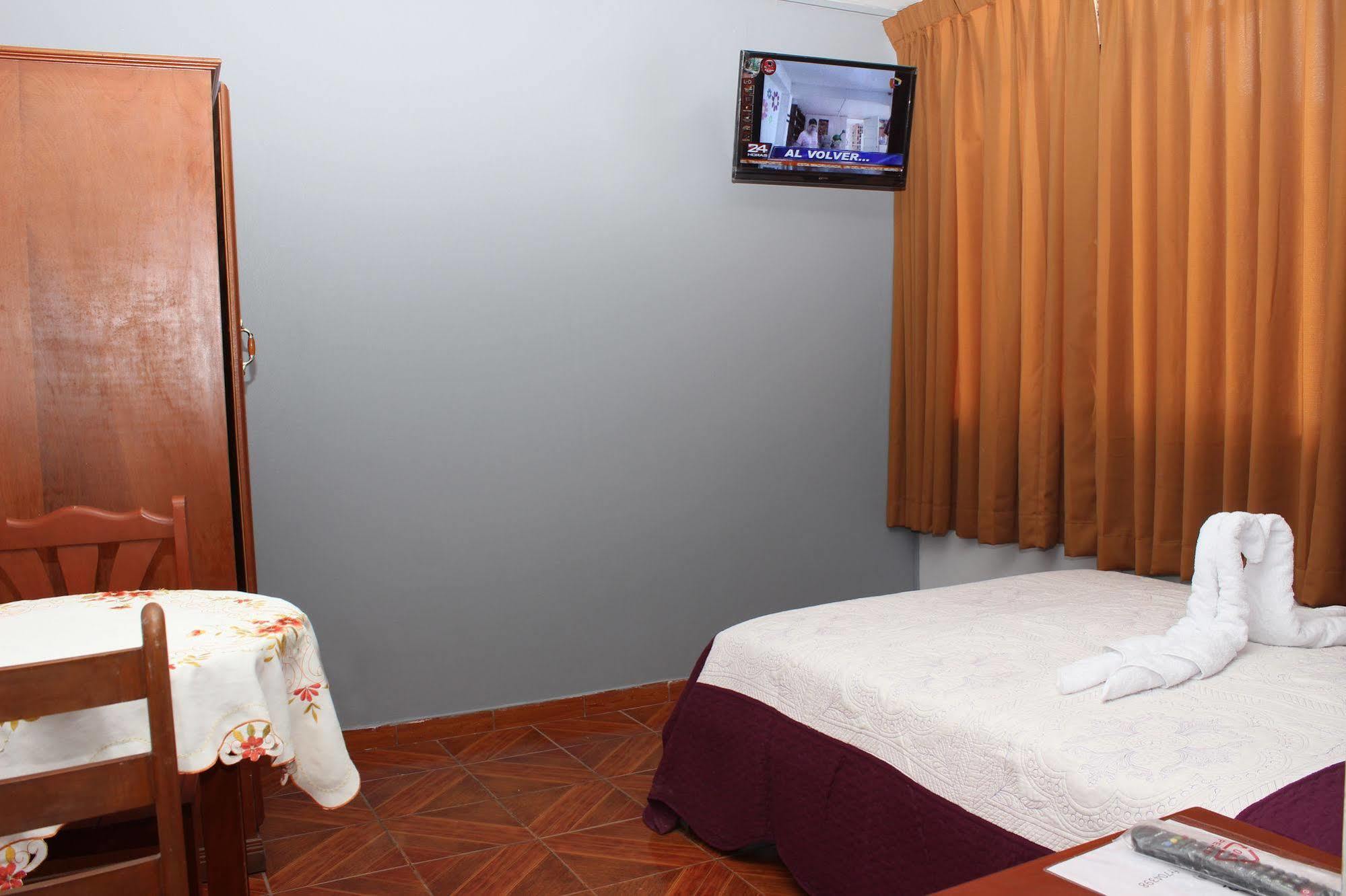 Hostal Las Fresas Lima Airport Callao Exteriör bild
