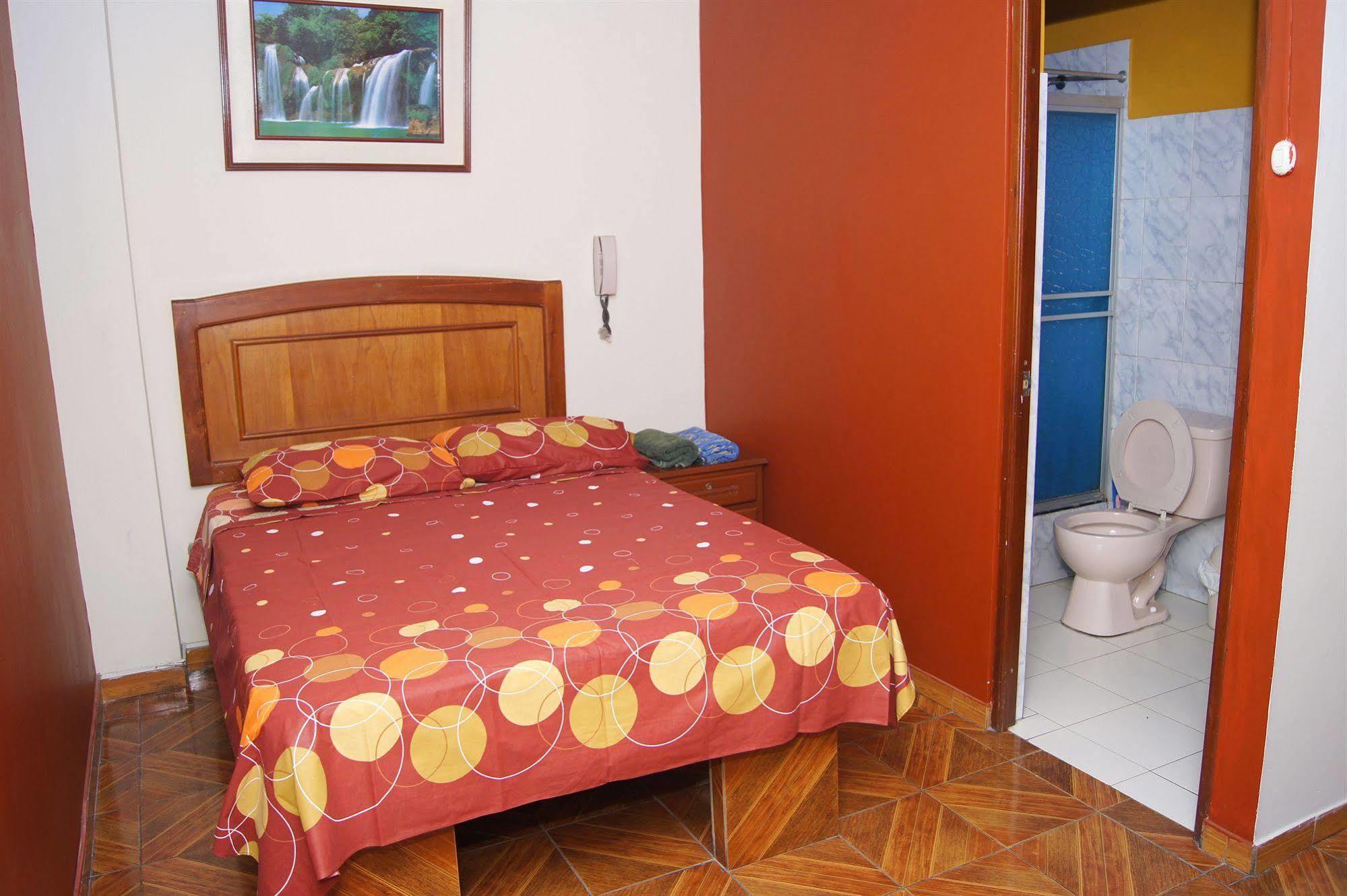 Hostal Las Fresas Lima Airport Callao Exteriör bild