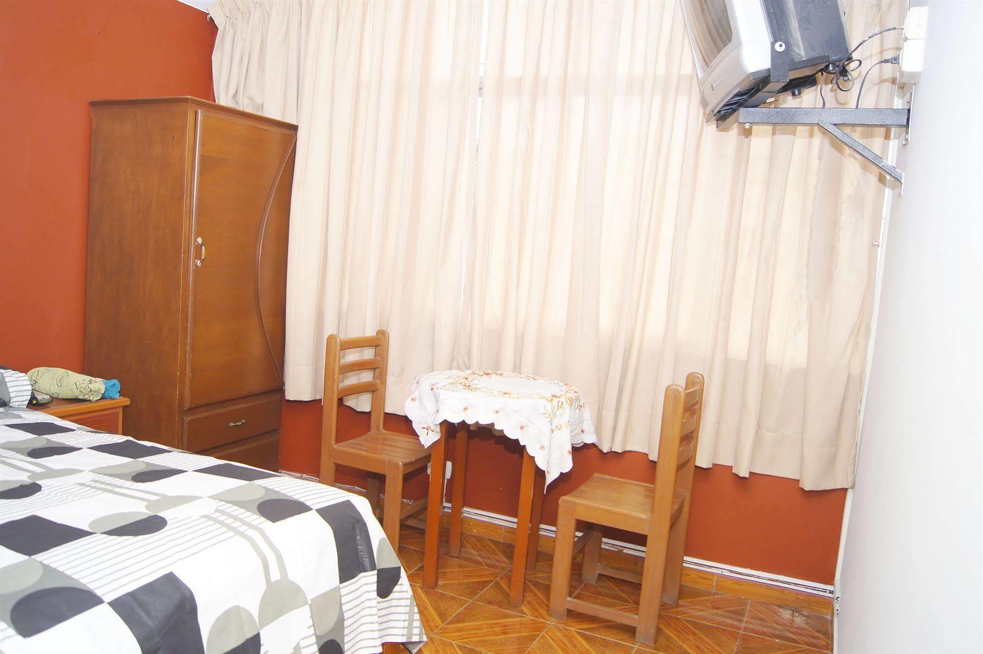 Hostal Las Fresas Lima Airport Callao Exteriör bild