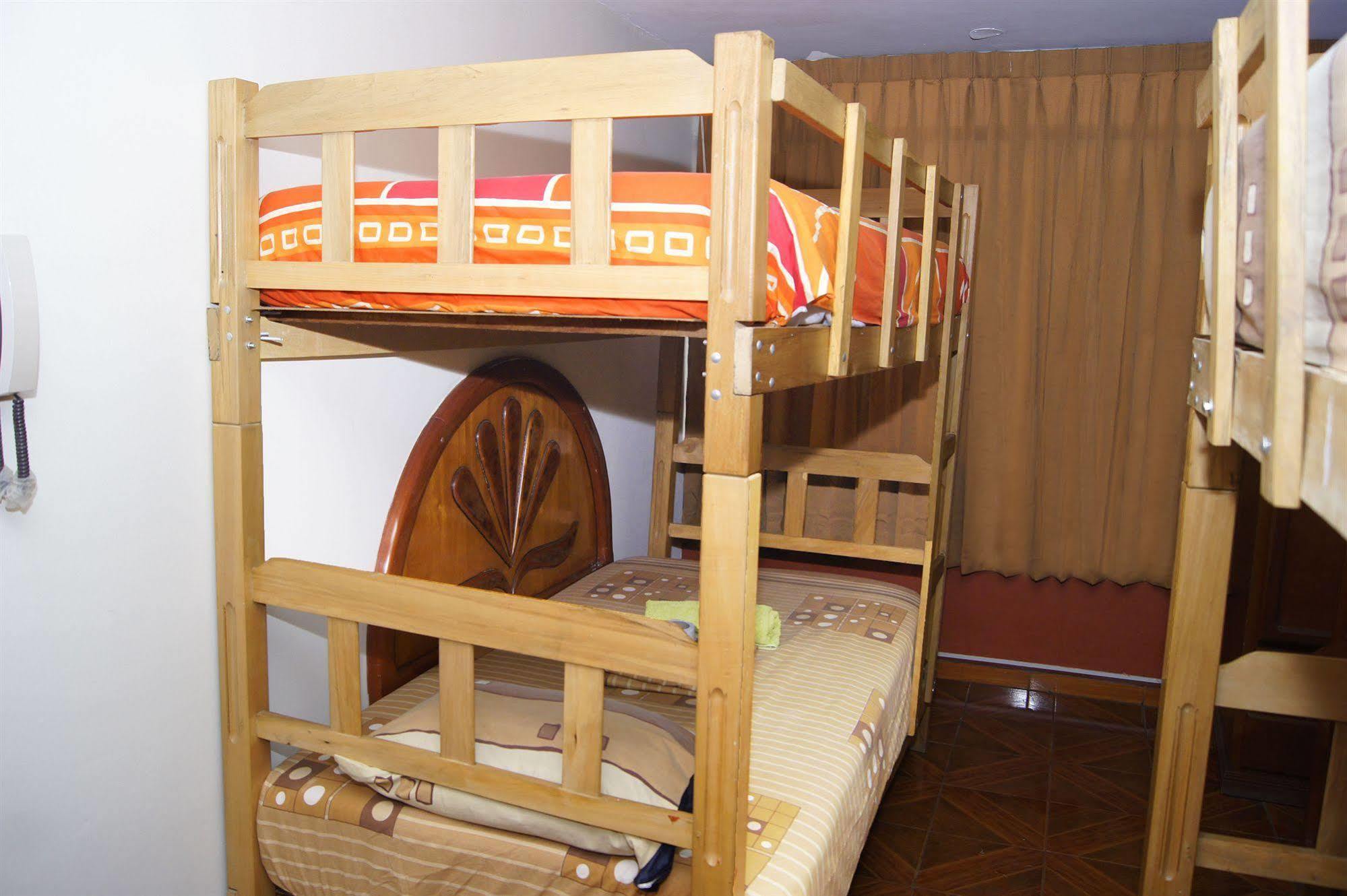 Hostal Las Fresas Lima Airport Callao Exteriör bild