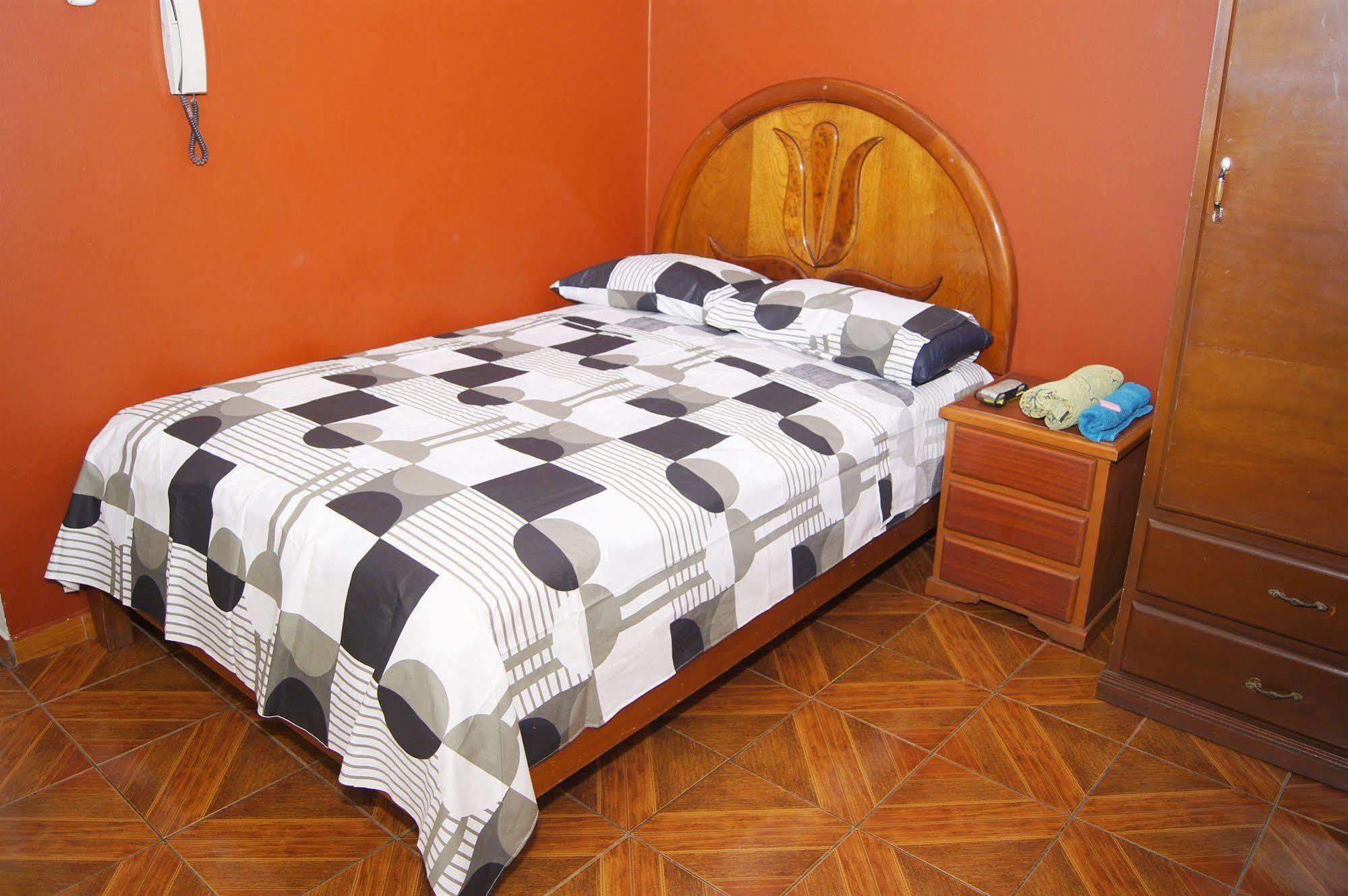 Hostal Las Fresas Lima Airport Callao Exteriör bild